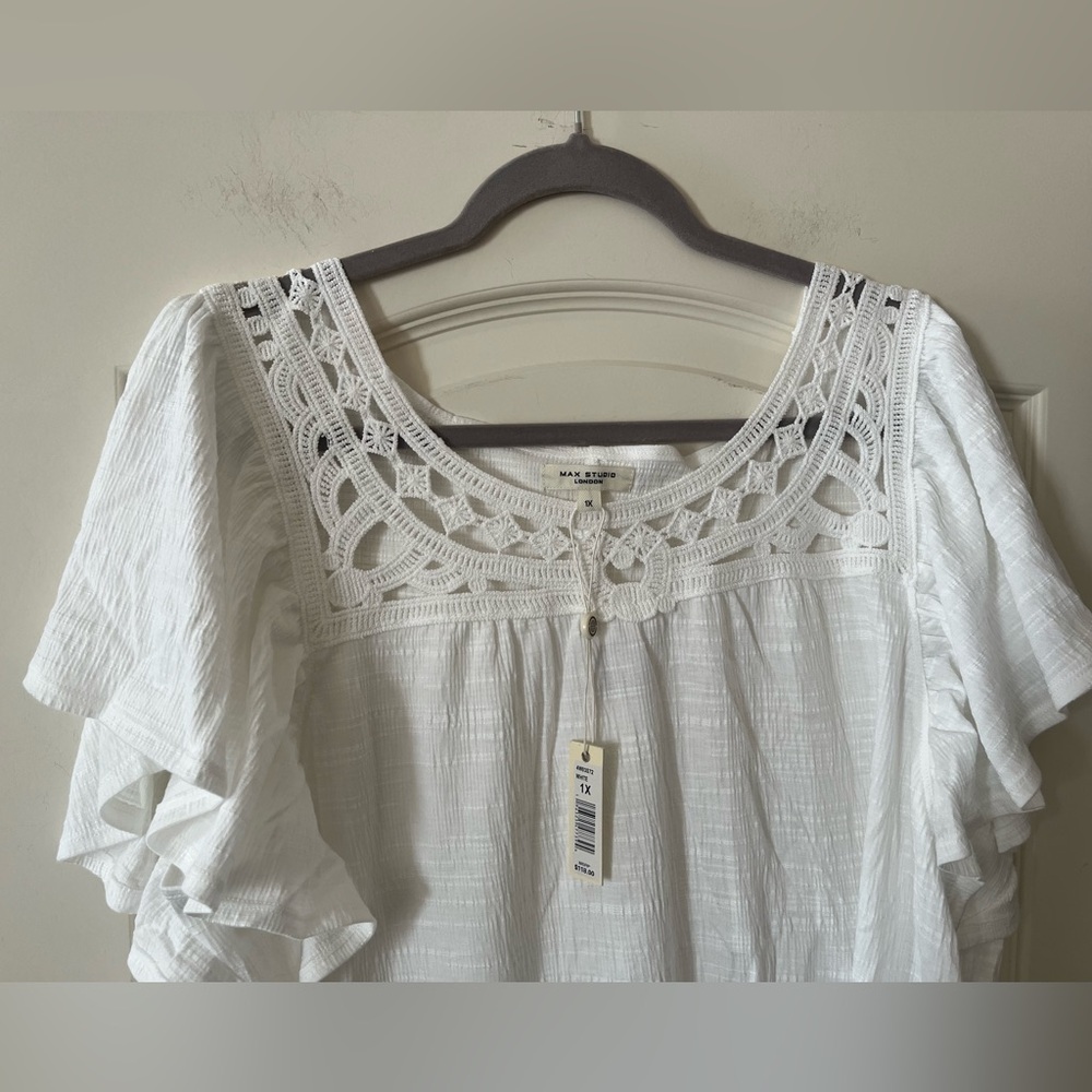 New! Max Studio Designer White Lace Detail Women's Top Size 1X - Picture 7 of 14